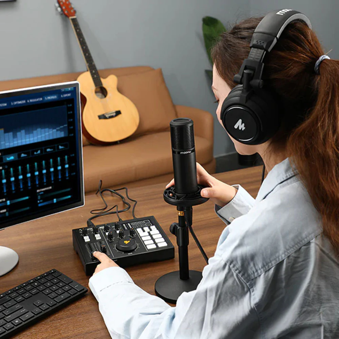 Kit Estudio Podcast Maono AU-AM100-K1 Micrófono Condensador