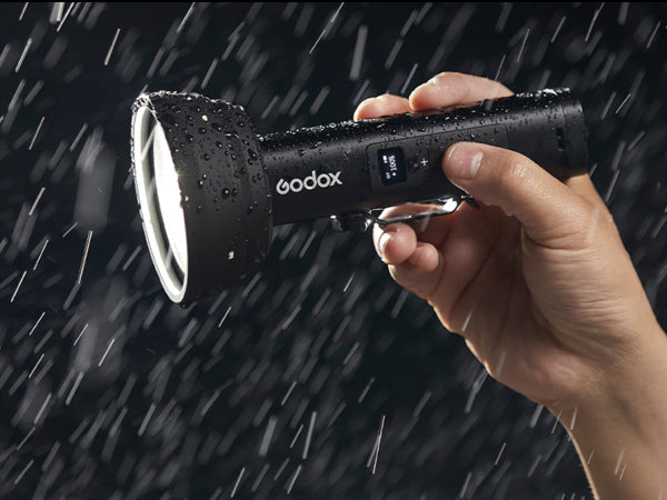 LAMPARA LED TIPO LINTERNA GODOX FL15BI
