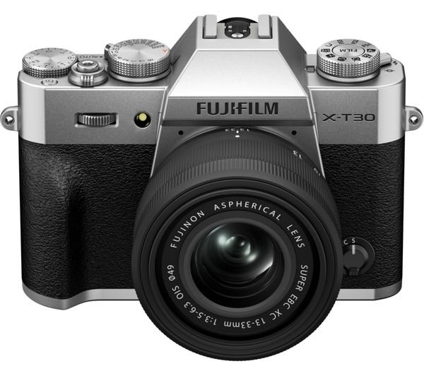 Cámara Fujifilm X-T30 III Plata + XC 13-33 mm F3.5-6.3 OIS