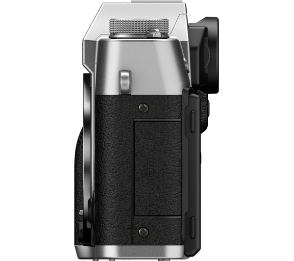 Cámara Fujifilm X-T30 III Plata + XC 13-33 mm F3.5-6.3 OIS